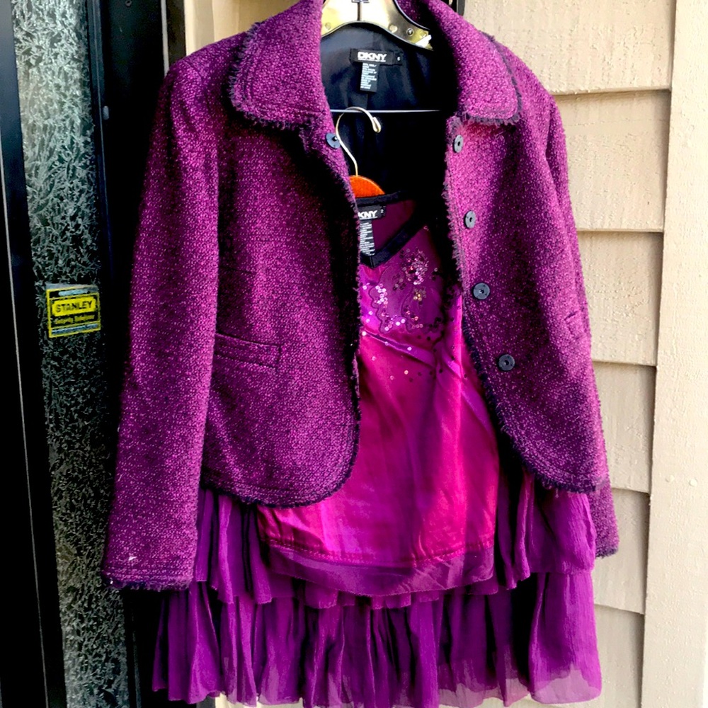 DKNY 3 piece set size2 top, mini skirt and jacket